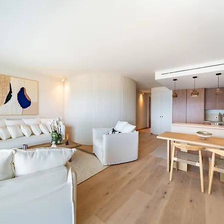 Beautiful Renovated 2br Sea View Palm Lejlighed *